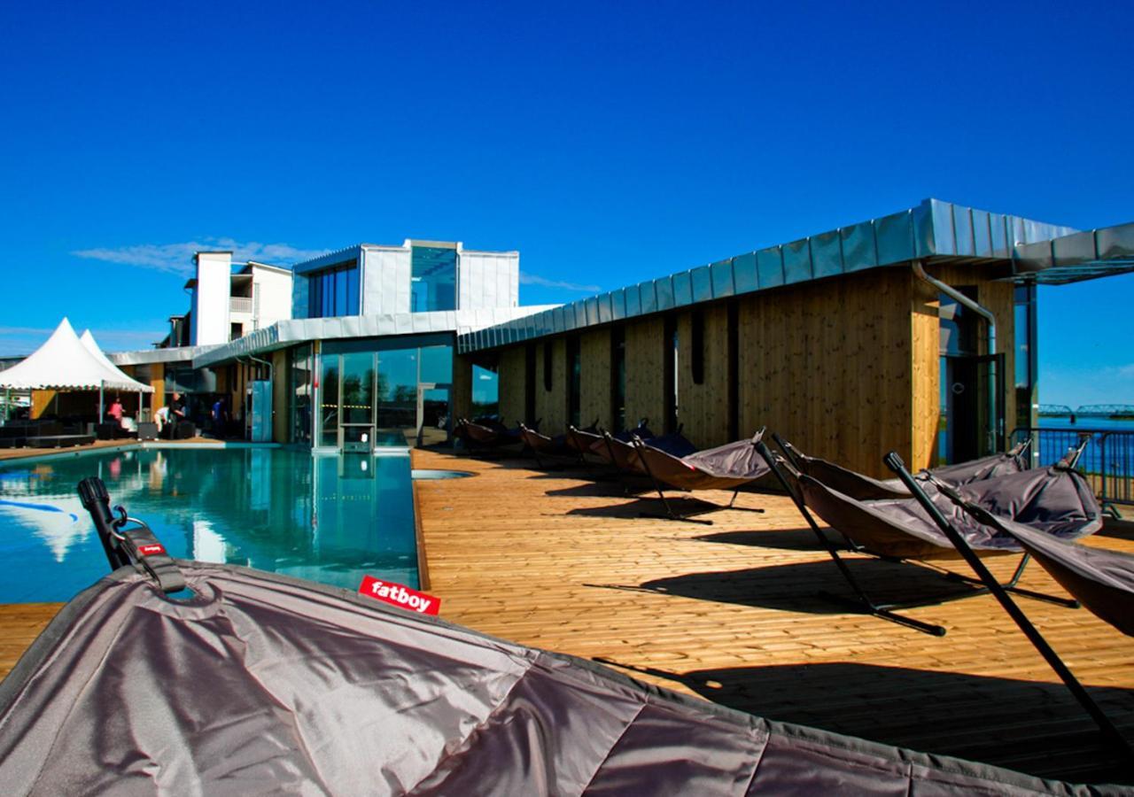 Cape East 4*